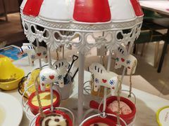 旋转木马-豪客来牛排(中央花苑店)