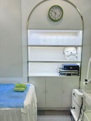 -苗医生0感科技祛痘