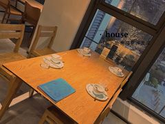 -一坐一忘云南菜(嘉里中心店)