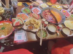 -萍姐火锅·公路夜市(武汉首店)