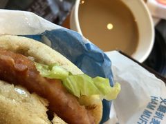 -麦当劳(轻轨曹杨路店)