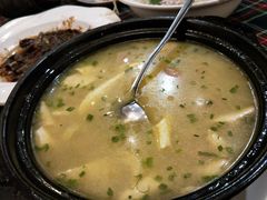 -小龙酒家(桂平路店)