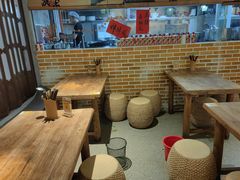 -耙吉吉川味小酒馆(本地人回头店)