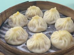 蟹黄汤包-食惠里小笼包面馆(越秀店)