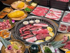 -何发发和牛烧肉·鳗鱼榴莲放题自助(乐峰广场店)