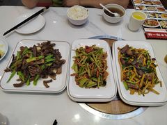 -钟记陕南菜·煎锅鱼(红专南路店)