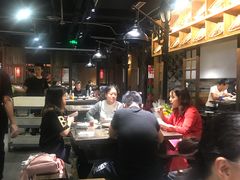 大堂-红九格老火锅(三峡广场店)