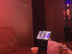 -吉星氧吧量贩式KTV(惠乐购百货店)