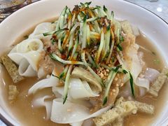 -汗腾格里·风味餐厅(新疆驻京办店)