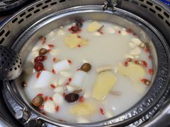 -快乐小羊·内蒙牛羊肉火锅(流花中心店)