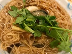 蚵仔面线-巷语私房料理(华一实业大厦店)