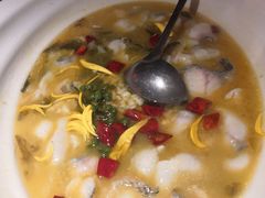 金汤酸菜鲈鱼-绿茶餐厅(蓝色港湾店)