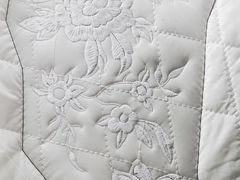 -靓洁洗衣染色改衣店