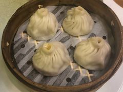 -梅龙镇酒家(南京西路总店)