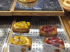 -巴黎贝甜(昆城广场店)