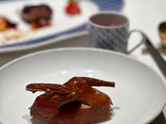 石岐乳鸽-炳胜私厨(万象前海店)