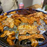 亲们！这家自助烤肉店太赞了！原始人自助烤肉