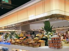 -享遇.锅姥姥牛排海鲜自助(小寨店)