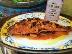 干烧黄鱼-烤肉季饭庄