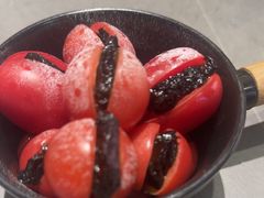 -W COLLECTIVE  DESSERT SHOP