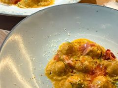 -LESCEDARS Brasserie Bistro香柏树