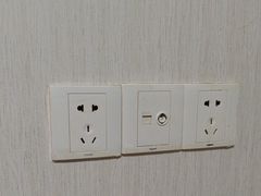 -乐嗨公寓(苏州火车站店)