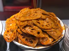 -爆炸头阿姨小四川正宗川味小吃(无任何分店)
