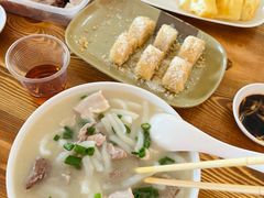 -洲心明记烧肉大粥(总店)