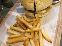 祖母超级至尊汉堡-G+KITCHEN(龙湖狮山天街店)