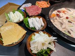 -老酉火锅(阳明古镇店)