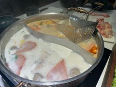 -椰子湾·海南火锅·糟粕醋·椰子鸡(正大广场店)