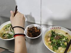 -文山荷鲜居(翠湖店)