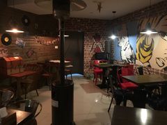 大堂-CHICKEN NOW韩式炸鸡&啤酒