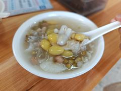 杂锦汤-正宗棉湖甜汤春卷店