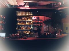 -TASTE ROOM Bar