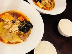 -成都你六姐·牛肉冒菜(城市集市合生汇店)