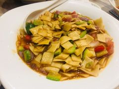 -夏雪花·手工拉面(南油店)