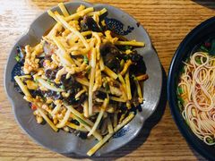 花椒鸡-小天府川菜馆(魏公村店)