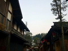 -秀丽东方