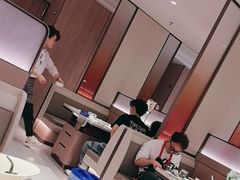 -海底捞火锅(凤凰广场店)