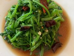 -俺家菜馆(百里峡店)