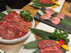 -炼火烤肉店
