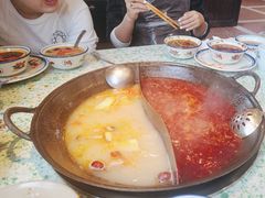 -鸿姐老火锅(疁城新天地店)