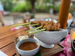 -三亚艾迪逊酒店·海滩烧烤 BARBACOA·现场乐队·浪漫晚餐·烧烤海鲜