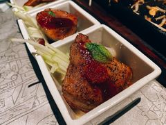 -穹六人间 people 6(岳阳路店)