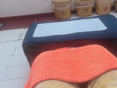 -老苗医养生堂(（1店）解放东路店)