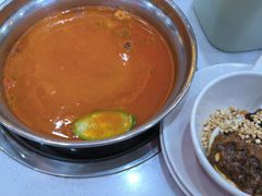 -围辣串串小火锅(李家村万达广场店)