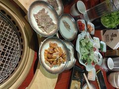 -喜牛烧肉酒场·黑金店(威高广场店)