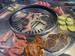 -哈哈碳都·牛肋条无限自助烤肉(台江万达店)