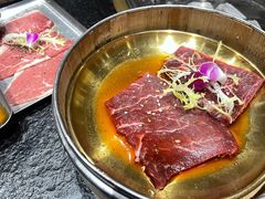 -何发发和牛烧肉·鳗鱼榴莲放题自助(乐峰广场店)